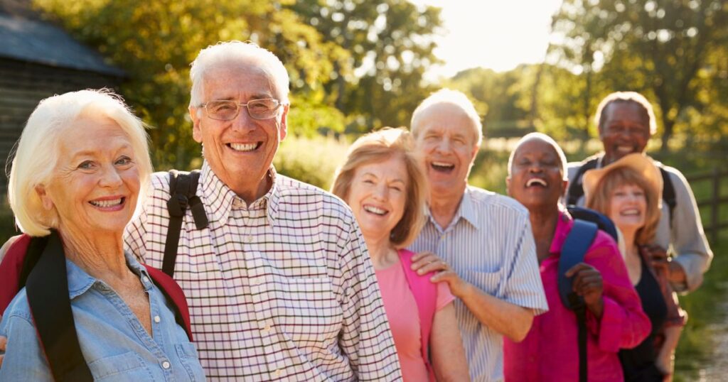 How Senior Living Prevents Lonely Seniors and Social Isolation 