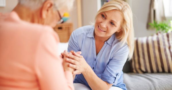 Helping Your Parents Understand the Value and Benefits of Senior Living Communities 