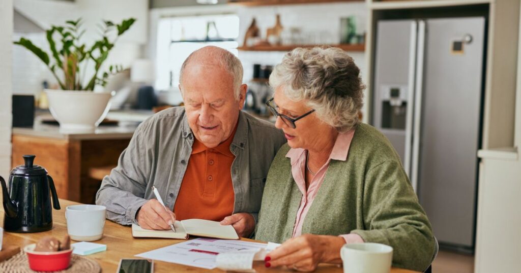 How Bridge Loans Help Pay